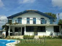 Furnished house near the beach