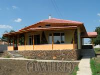 Big house with pool near Albena