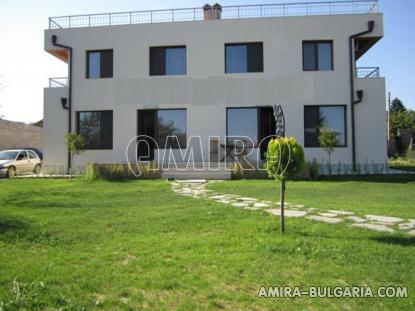 Sea view villa in Varna 3 km from the beach front