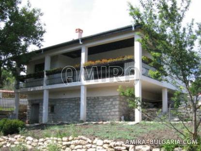 House next to Varna with open panorama front