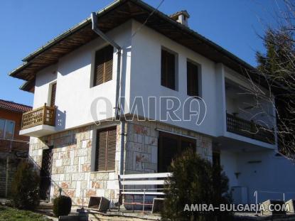 House in Balchik near the Botanic Garden front