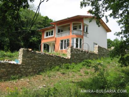 New house in the forest near Albena side