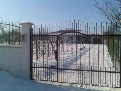 New furnished house 32 km from the beach parking lot