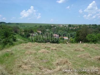 Authentic Bulgarian style house with big plot garden 2