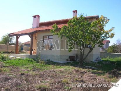 New house in Bulgaria near a lake side 3