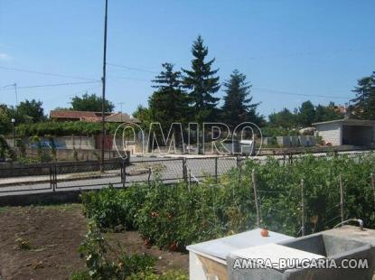 House 7 km from the beach garden