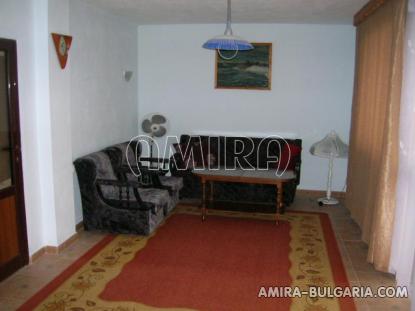 House with sea view in Balchik living room