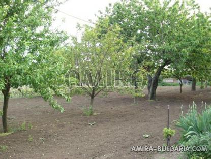 House in Bulgaria near a lake garden 5