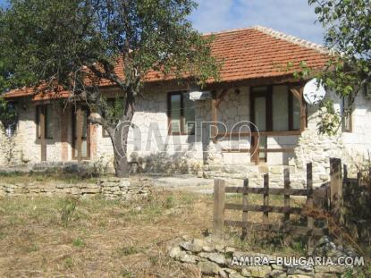 Renovated house in authentic Bulgarian style near Varna front