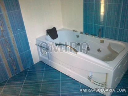 Spacious sea view house in Bulgaria 7 km from the beach bathroom 2