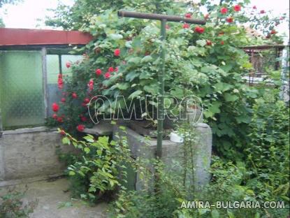 Town house in Bulgaria garden 2