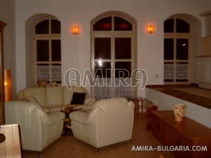 Reconstructed house in Balchik living room 3