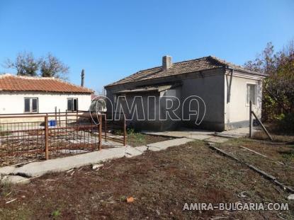 Furnished house 5 km from Dobrich 7
