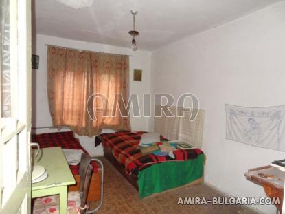Bulgarian house with big plot room 3