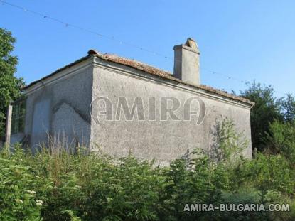 Cheap house 32 km from Varna back