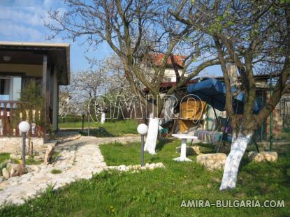 Furnished house near Golden Sands resort garden