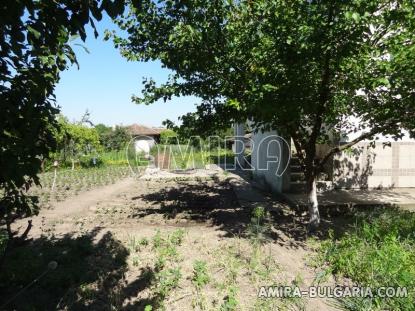 House in Bulgaria 32km from the beach garden