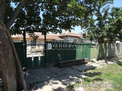 House in Bulgaria with big plot road