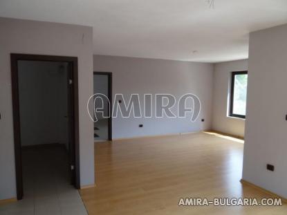 New house 15km from Varna 15