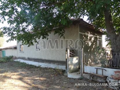 Bulgarian house 26km from the beach 5