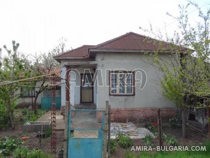 Cheap house in Bulgaria 1