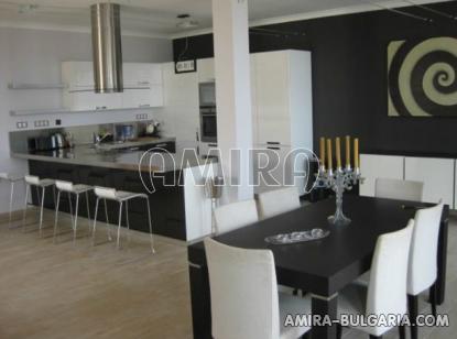 Luxury villa in Varna 8