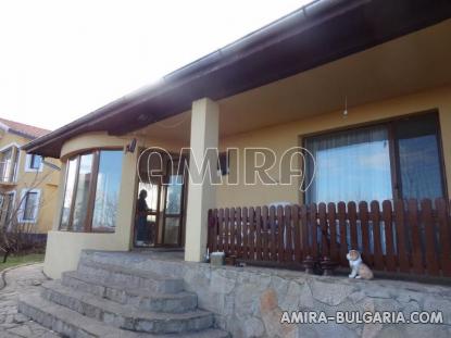 New house next to Varna 2