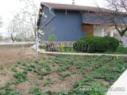 Bulgarian house 14km from the beach 4