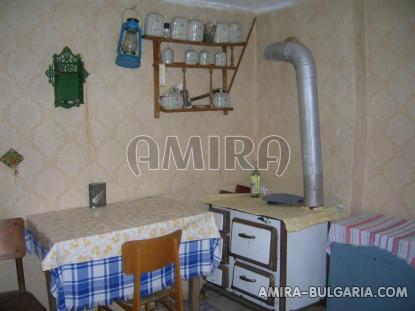 House with big plot next to Dobrich room 3