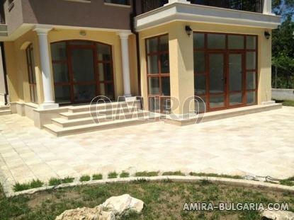 Sea view villa in Varna 2