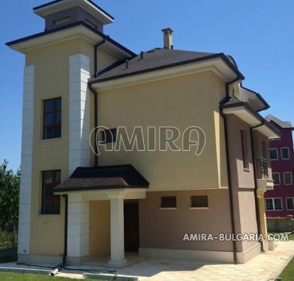 Sea view villa in Varna 4
