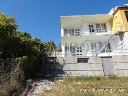 Cheap sea view house 6