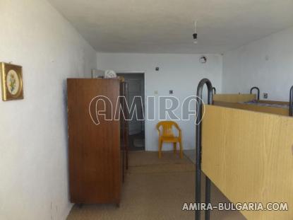 Cheap sea view house 15