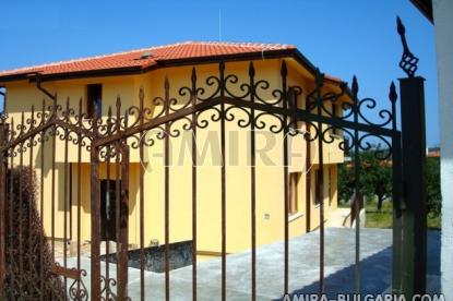 New house 5km from Kamchia beach 3