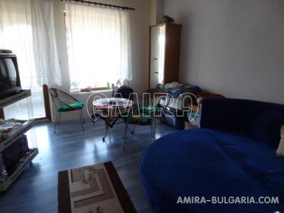 Massive house in Bulgaria near a lake 9