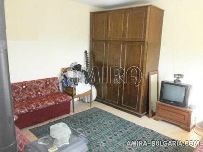 House near Varna with huge plot 9