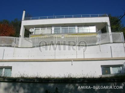 Furnished sea view villa 500m from the beach front 2