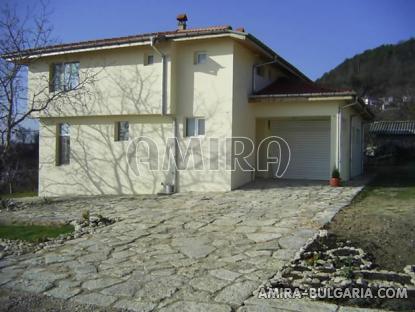 Spacious sea view house in Varna side