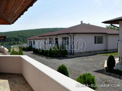 New 3 bedroom house next to a lake complex 3