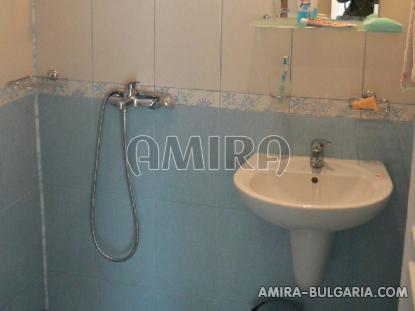 First line sea view villa in Balchik bathroom