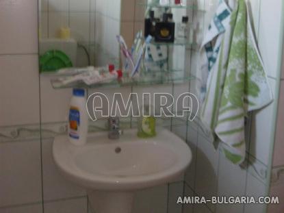 House in Bulgaria 30 km from the beach bathroom