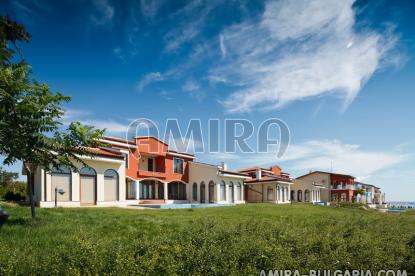 High class apartments at Golf resort 4