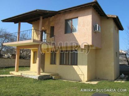 Furnished house 4km from Kamchia beach