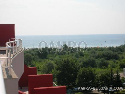 First line apartments in Kranevo