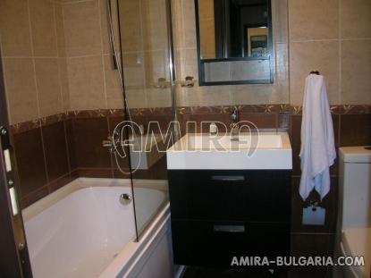 Furnished apartments in Golden Sands bathroom