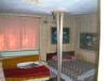 House with garage 48 km from the beach room