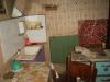 House with garage 48 km from the beach room room 6